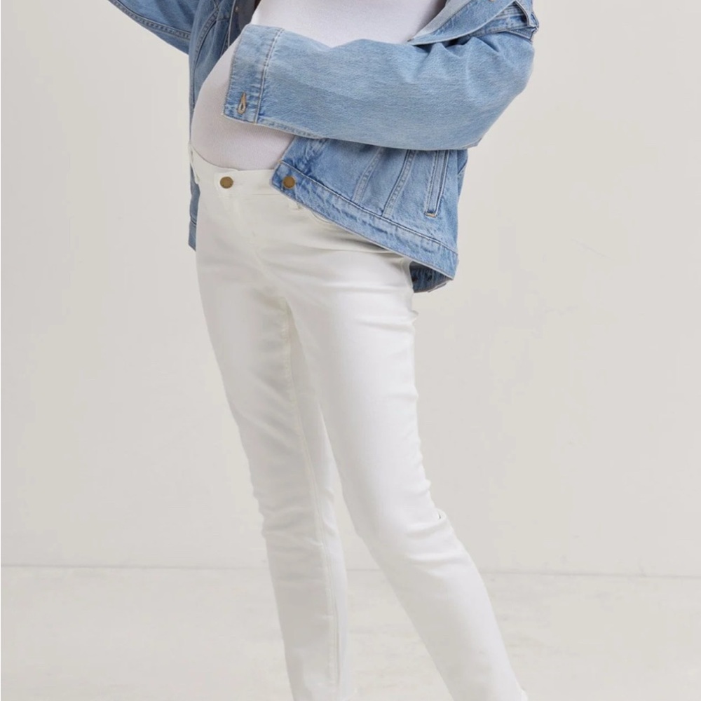 Hatch Clothing Women's Maternity White Stretch Under the Belly Jeans - 31